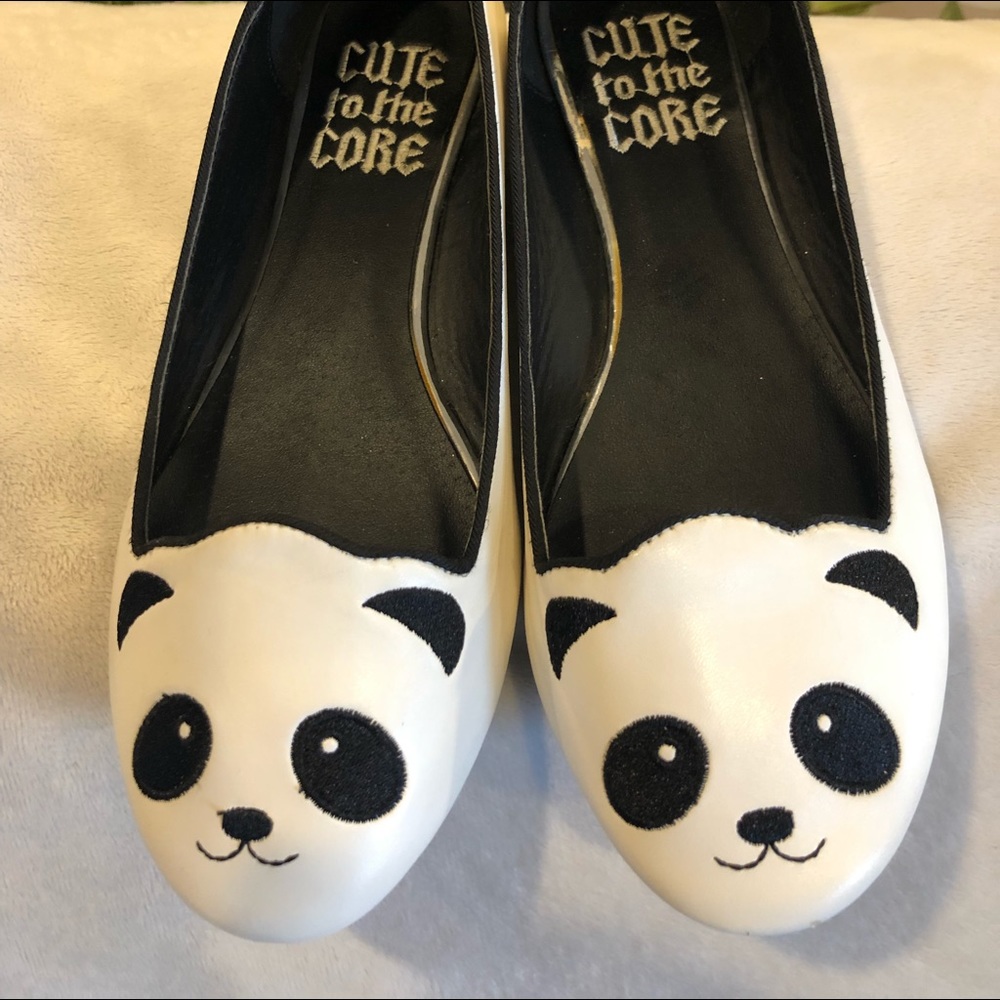 Cute To The Core Flats